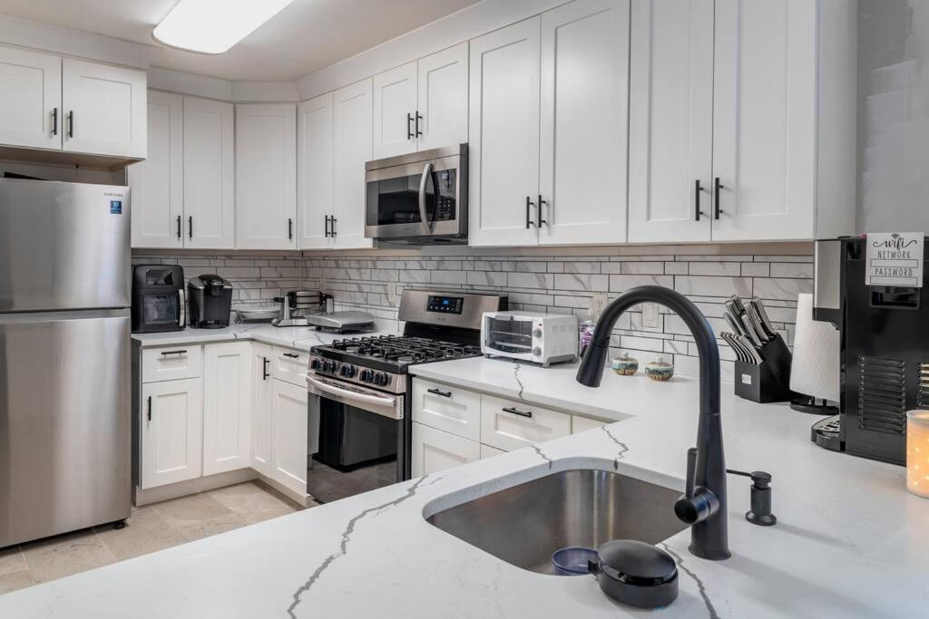 3Br Private Apartment Джерси-Сити Экстерьер фото